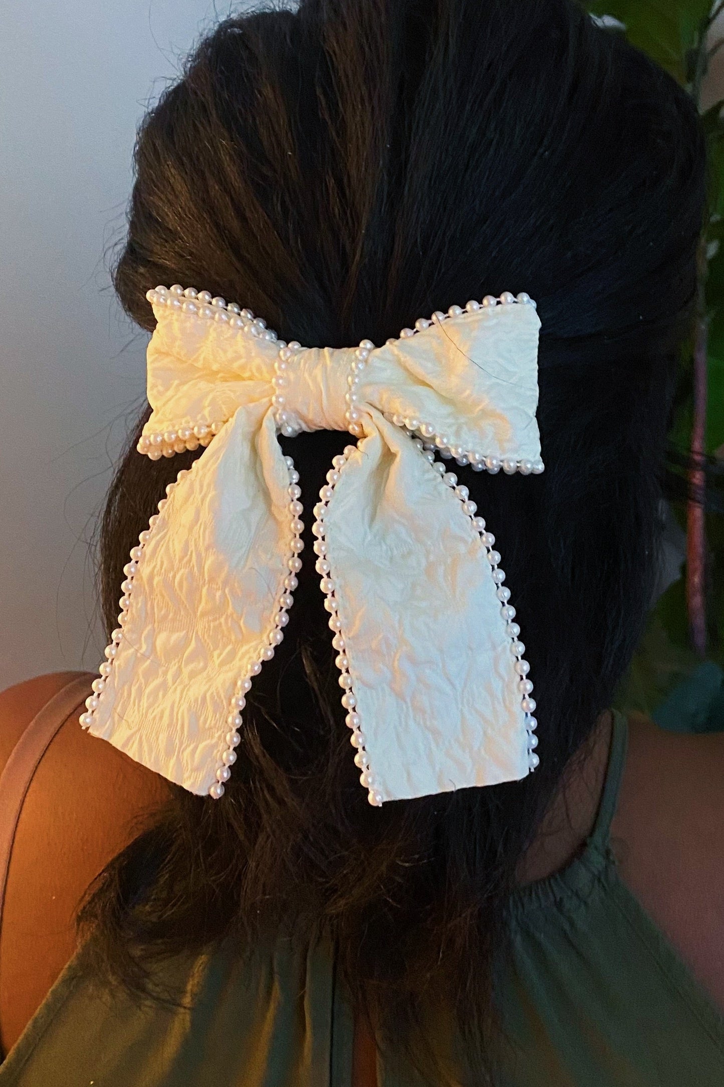 Palace Pearl Embellished Hair Barrette