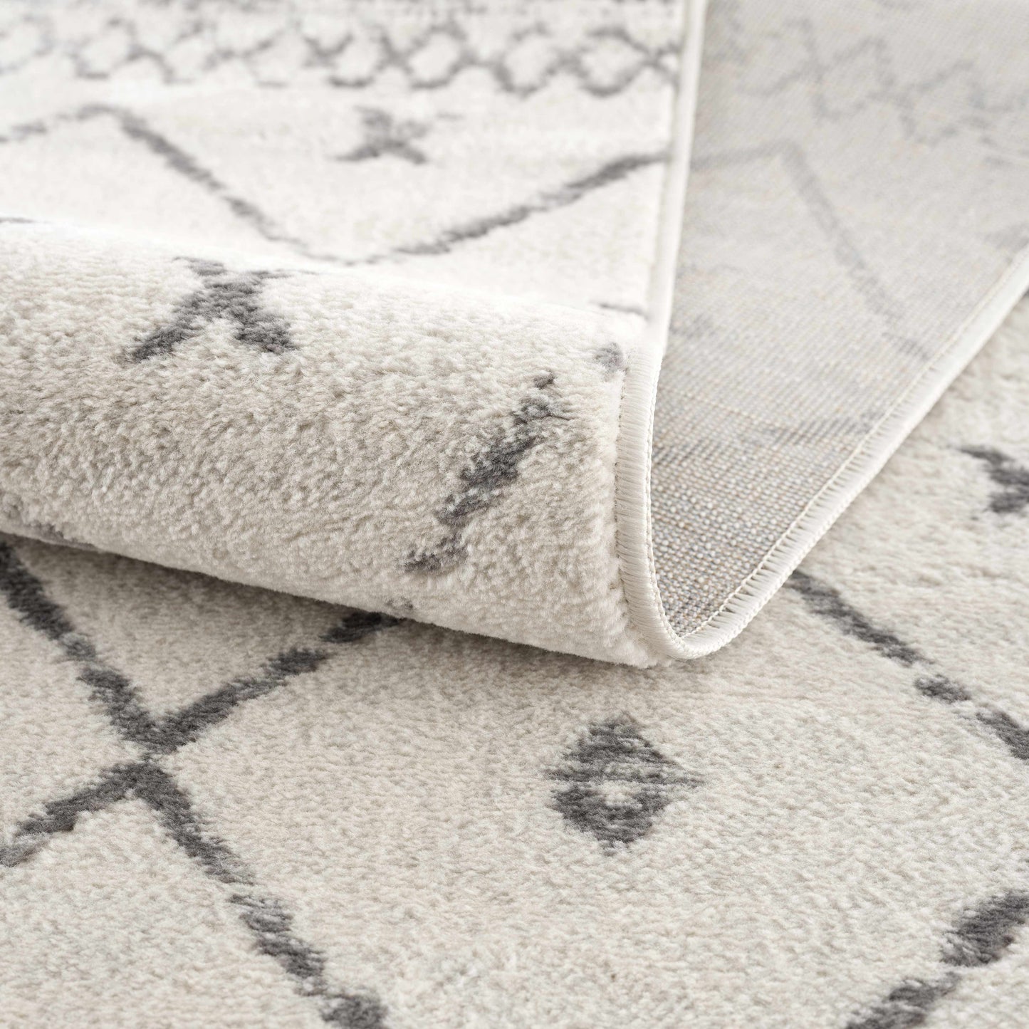 Tigrit 2336 Trellis Area Rug - Clearance